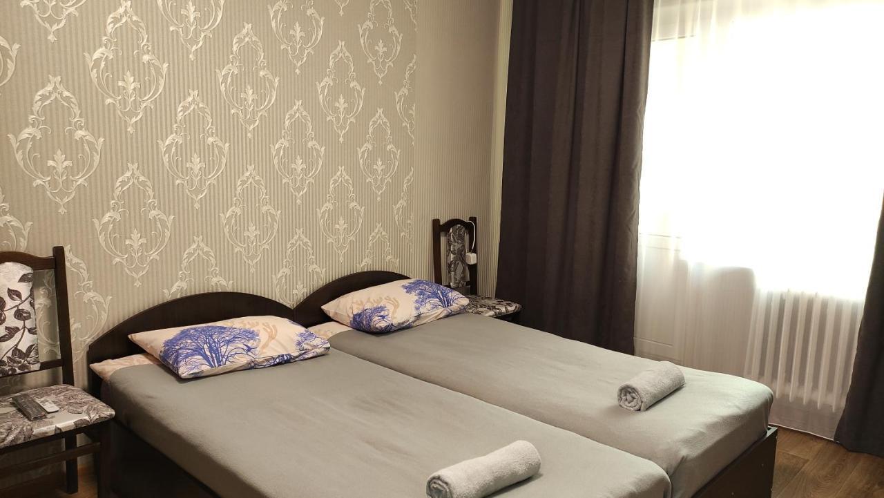 Apartment василя стуса 10/77